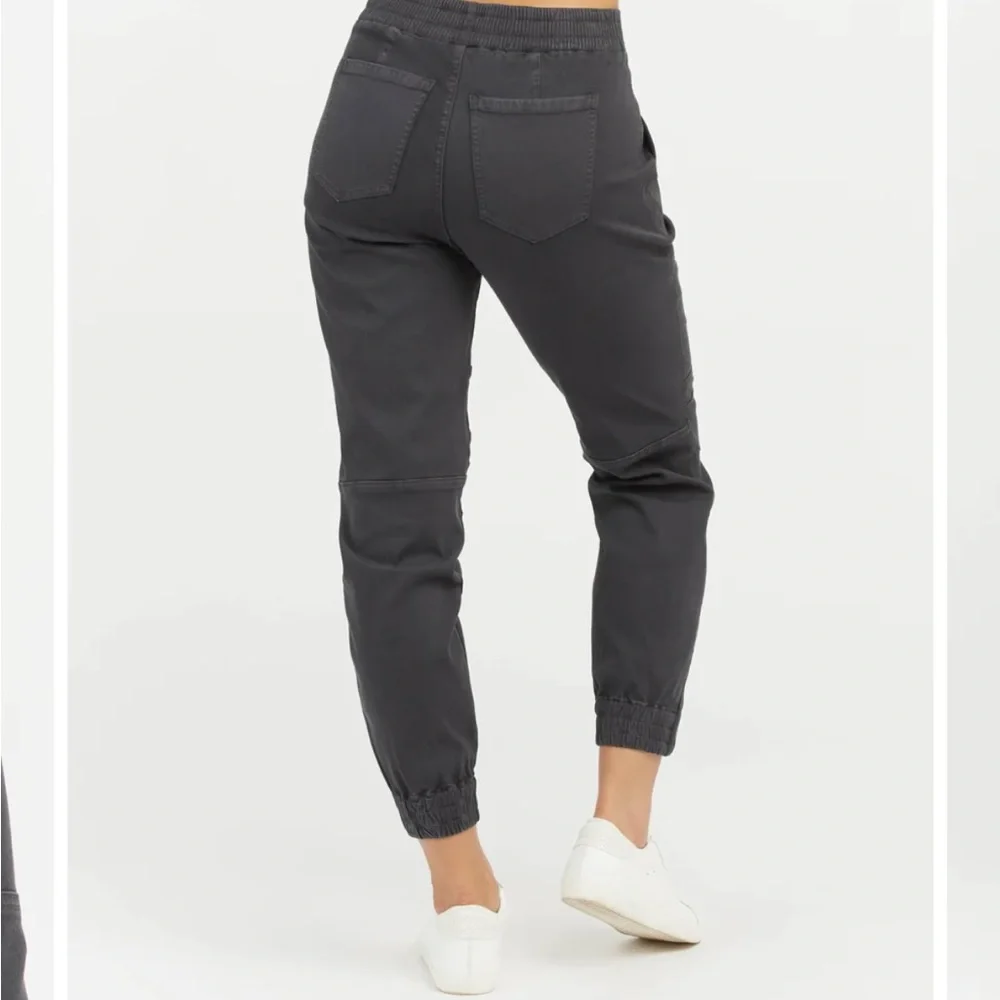 SPANX-charcoal grey denim joggers, size Medium - Picture 2 of 8